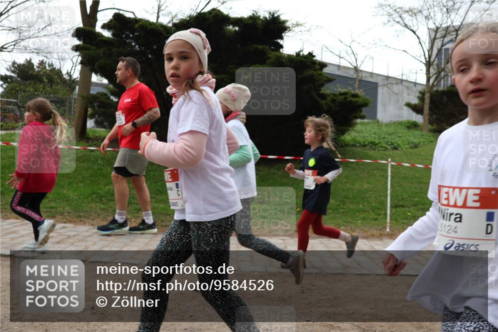 25.04.2026 - Das Zehntel Zöllner http://msf.ph/oto/9584526 25.04.2026 10:48:20 Laufen 5124 meine-sportfotos.de