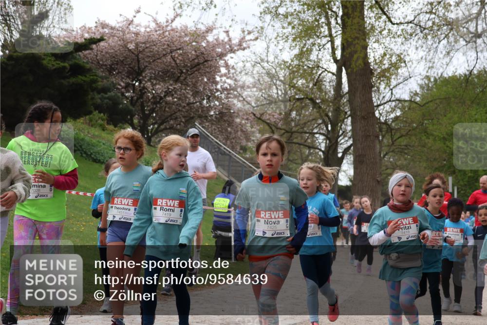 25.04.2026 - Das Zehntel Zöllner http://msf.ph/oto/9584639 25.04.2026 10:48:57 Laufen 7028, 7451, 7419, 7425, 7418 meine-sportfotos.de