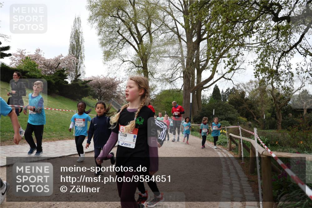 25.04.2026 - Das Zehntel Zöllner http://msf.ph/oto/9584651 25.04.2026 10:49:02 Laufen 5477 meine-sportfotos.de