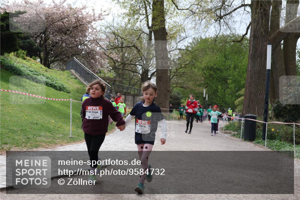 25.04.2026 - Das Zehntel Zöllner http://msf.ph/oto/9584732 25.04.2026 10:50:32 Laufen 6561, 6562 meine-sportfotos.de