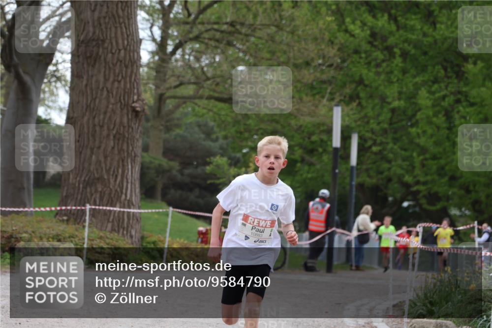 25.04.2026 - Das Zehntel Zöllner http://msf.ph/oto/9584790 25.04.2026 12:37:56 Laufen 10883 meine-sportfotos.de