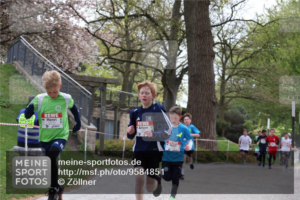 25.04.2026 - Das Zehntel Zöllner http://msf.ph/oto/9584851 25.04.2026 12:38:54 Laufen 12170, 1299 meine-sportfotos.de