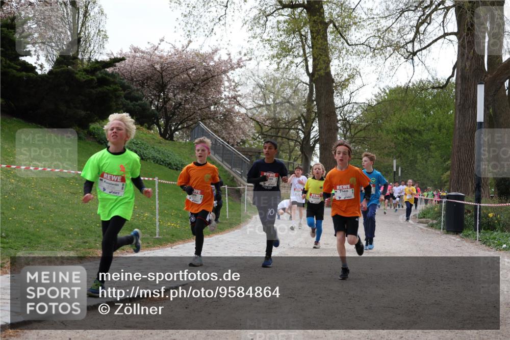 25.04.2026 - Das Zehntel Zöllner http://msf.ph/oto/9584864 25.04.2026 12:39:06 Laufen 12700, 10 meine-sportfotos.de
