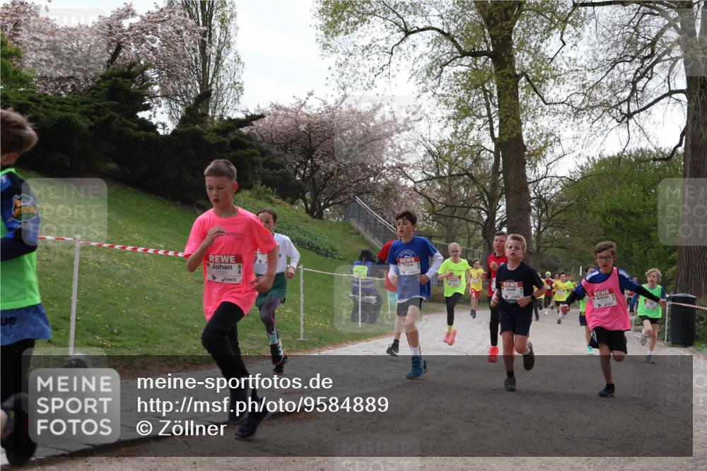 25.04.2026 - Das Zehntel Zöllner http://msf.ph/oto/9584889 25.04.2026 12:39:18 Laufen 10091 meine-sportfotos.de