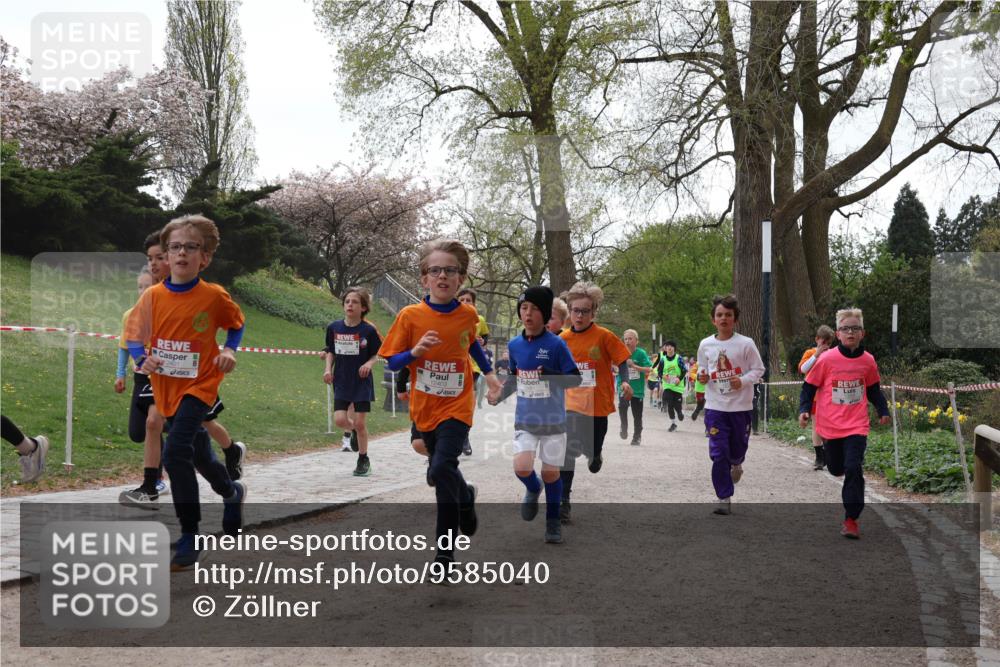 25.04.2026 - Das Zehntel Zöllner http://msf.ph/oto/9585040 25.04.2026 12:40:25 Laufen 12401, 12403 meine-sportfotos.de