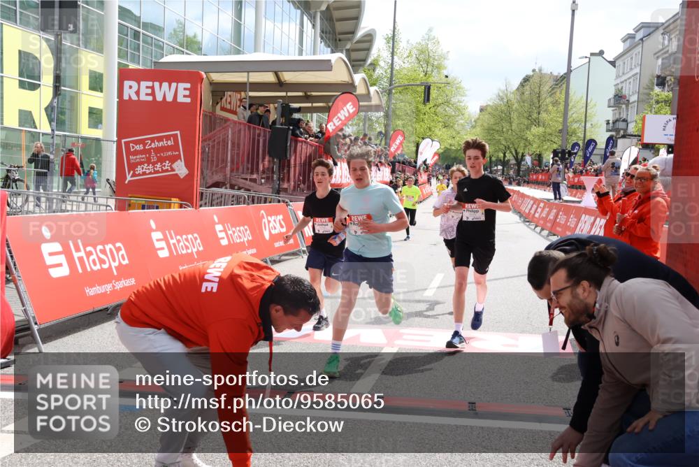 25.04.2026 - Das Zehntel Strokosch-Dieckow http://msf.ph/oto/9585065 25.04.2026 14:46:34 Ziel 15742, 16884, 17069, 17158, 17161, 17772, 18249, 15742, 16884, 17069, 17158, 17161, 17772, 18249 meine-sportfotos.de