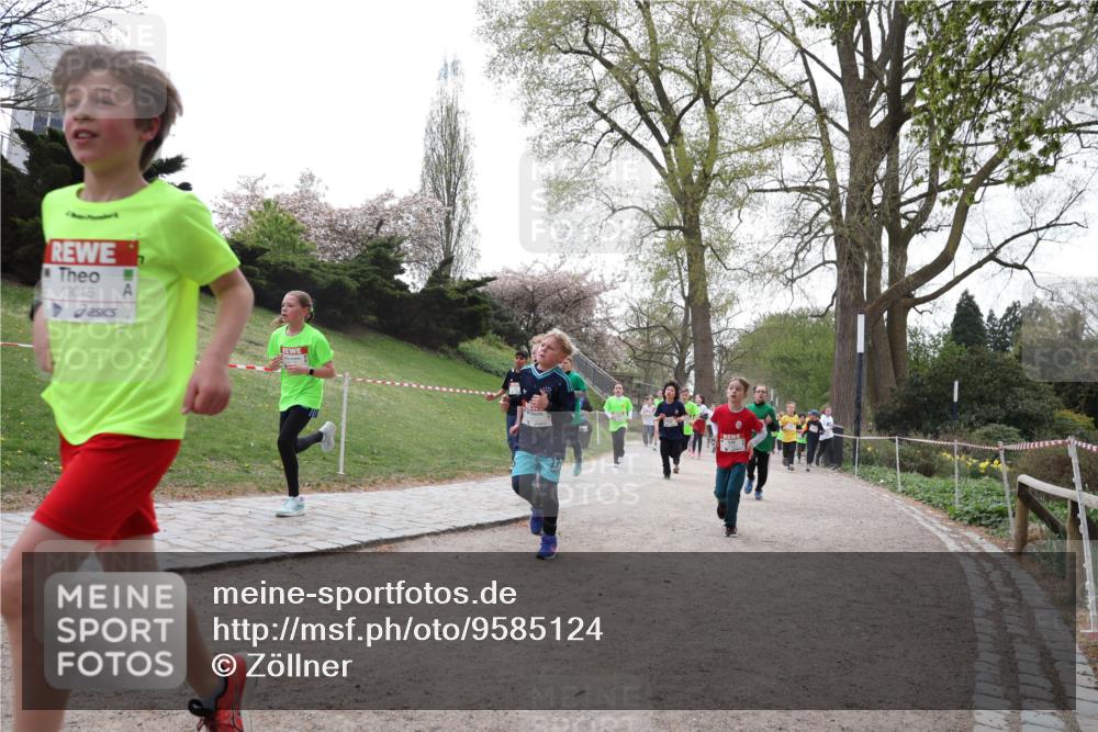 25.04.2026 - Das Zehntel Zöllner http://msf.ph/oto/9585124 25.04.2026 12:40:50 Laufen 13015 meine-sportfotos.de