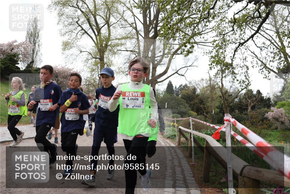 25.04.2026 - Das Zehntel Zöllner http://msf.ph/oto/9585145 25.04.2026 12:40:57 Laufen 10193, 10793 meine-sportfotos.de