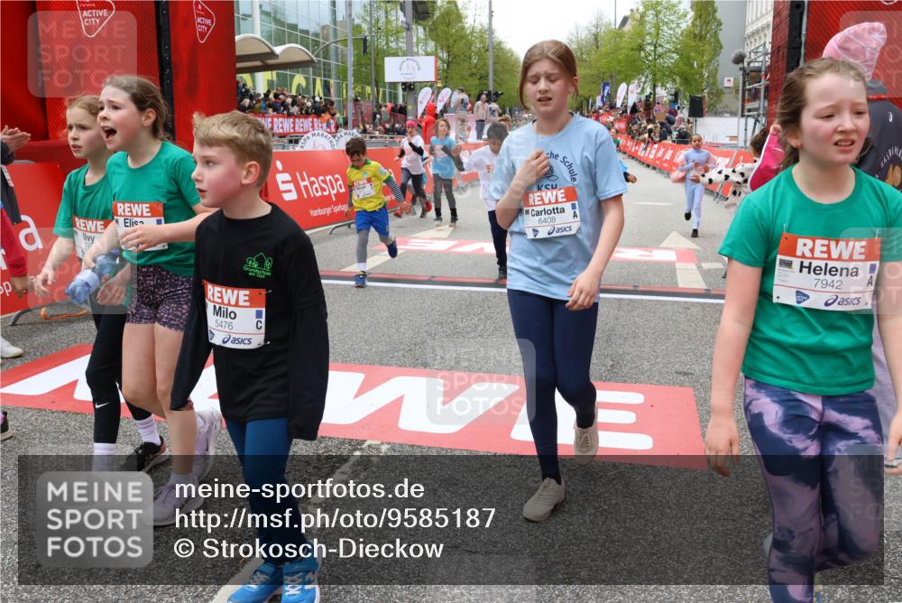25.04.2026 - Das Zehntel Strokosch-Dieckow http://msf.ph/oto/9585187 25.04.2026 10:58:54 Ziel 5032, 5168, 5372, 5377, 5395, 5404, 5476, 5543, 5608, 5810, 5973, 6331, 6408, 6603, 6708, 6848, 6892, 6893, 7375, 7392, 7694, 7931, 7942, 7945, 8002, 8005, 8070, 5032, 5168, 5372, 5377, 5395, 5404, 5476, 5543, 5608, 5810, 5973, 6331, 6408, 6603, 6708, 6848, 6892, 6893, 7375, 7392, 7694, 7931, 7942, 7945, 8002, 8005, 8070 meine-sportfotos.de