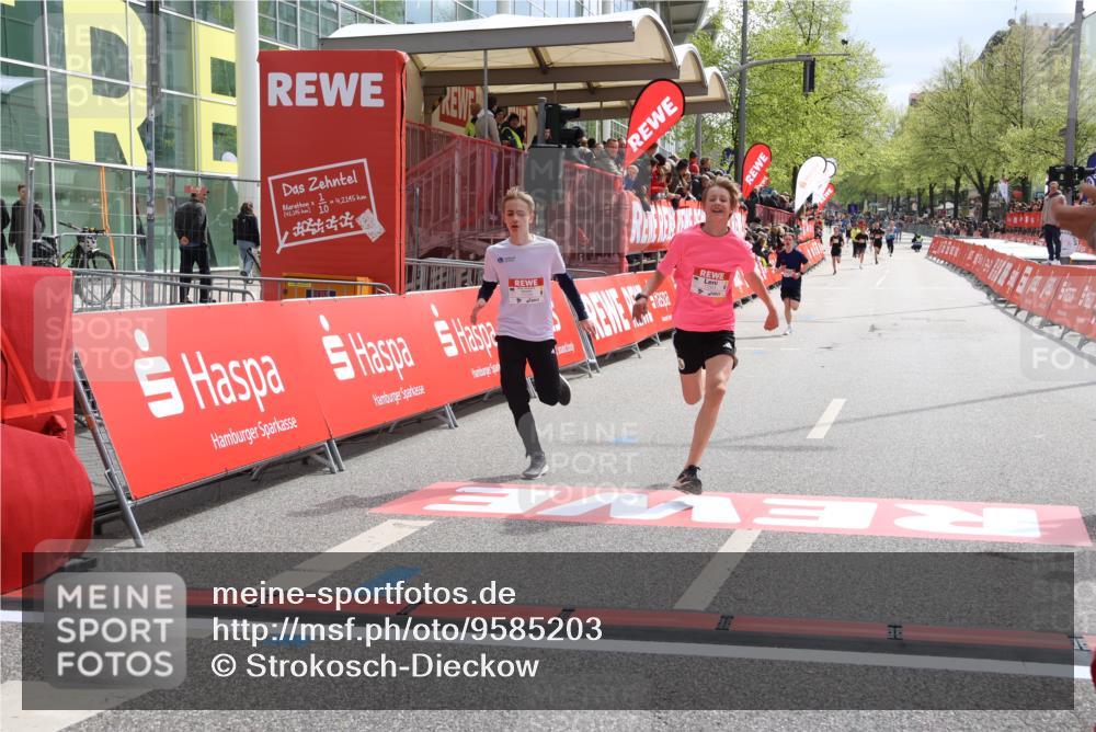 25.04.2026 - Das Zehntel Strokosch-Dieckow http://msf.ph/oto/9585203 25.04.2026 14:46:45 Ziel 15221, 17076, 18201, 18262, 15221, 17076, 18201, 18262 meine-sportfotos.de