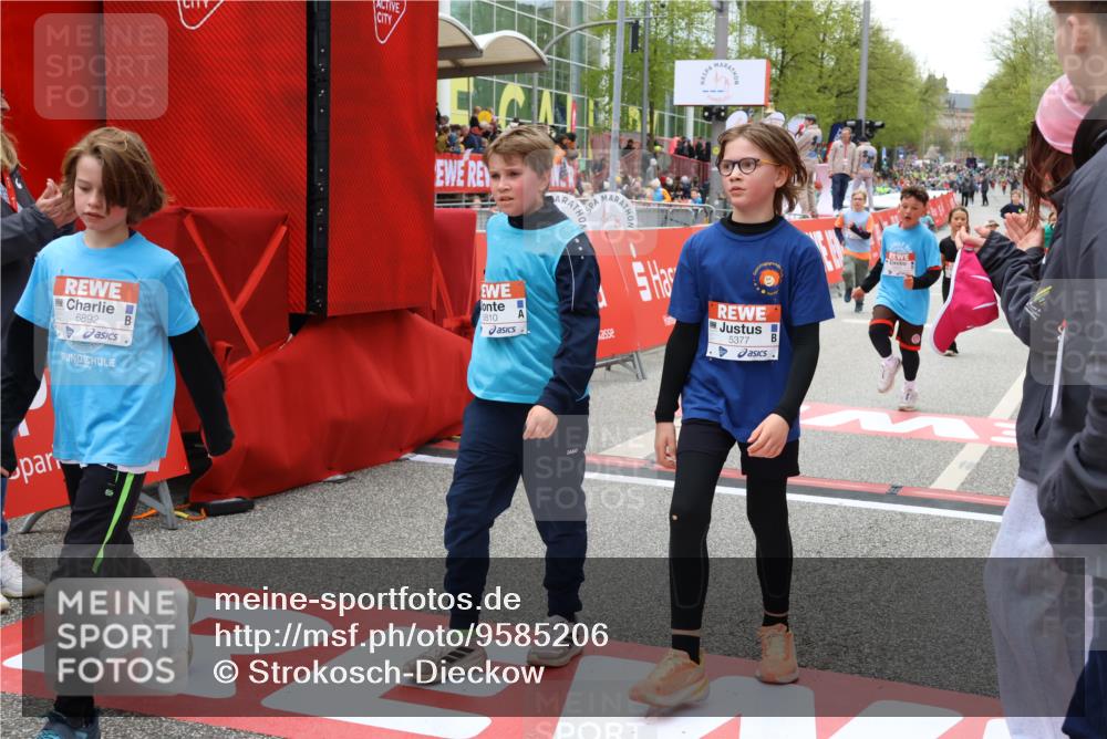 25.04.2026 - Das Zehntel Strokosch-Dieckow http://msf.ph/oto/9585206 25.04.2026 10:58:57 Ziel 5032, 5168, 5206, 5377, 5476, 5608, 5616, 5643, 5810, 6331, 6378, 6408, 6603, 6848, 6892, 6893, 6897, 7915, 7931, 7945, 8070, 5032, 5168, 5206, 5377, 5476, 5608, 5616, 5643, 5810, 6331, 6378, 6408, 6603, 6848, 6892, 6893, 6897, 7915, 7931, 7945, 8070 meine-sportfotos.de