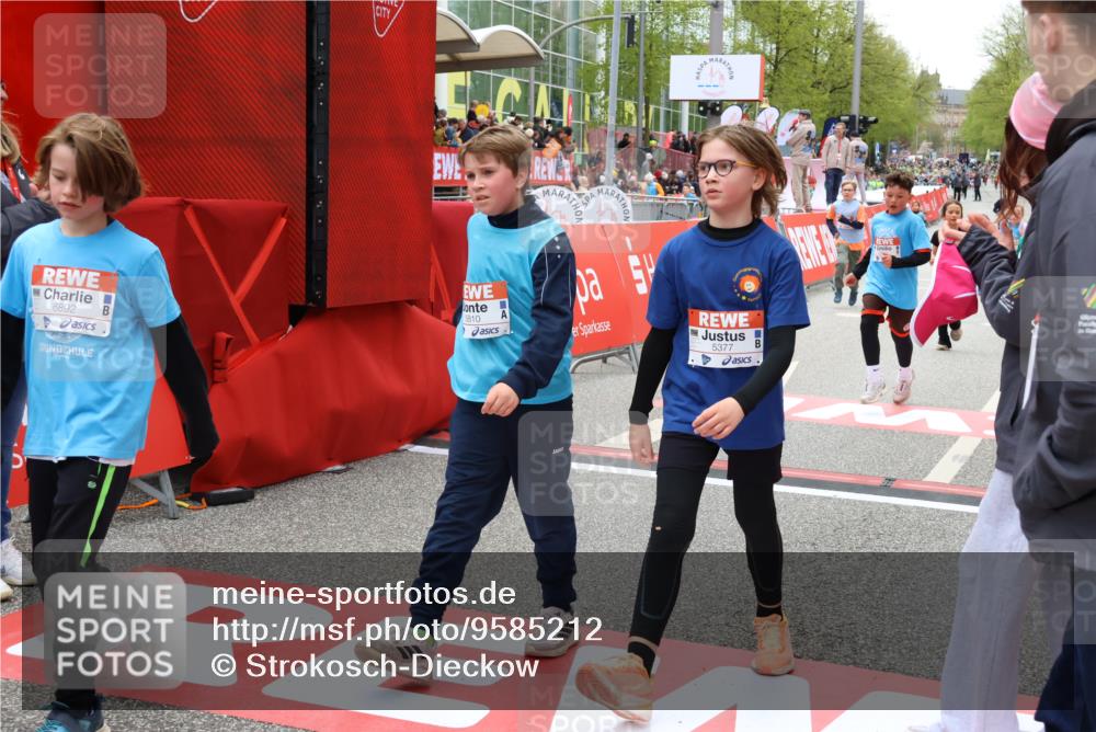25.04.2026 - Das Zehntel Strokosch-Dieckow http://msf.ph/oto/9585212 25.04.2026 10:58:57 Ziel 5032, 5168, 5206, 5377, 5476, 5608, 5616, 5643, 5810, 6331, 6378, 6408, 6603, 6848, 6892, 6893, 6897, 7915, 7931, 7945, 8070, 5032, 5168, 5206, 5377, 5476, 5608, 5616, 5643, 5810, 6331, 6378, 6408, 6603, 6848, 6892, 6893, 6897, 7915, 7931, 7945, 8070 meine-sportfotos.de