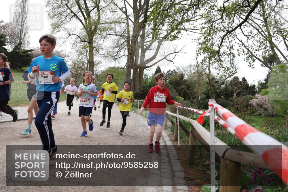 25.04.2026 - Das Zehntel Zöllner http://msf.ph/oto/9585258 25.04.2026 12:41:33 Laufen 11330 meine-sportfotos.de