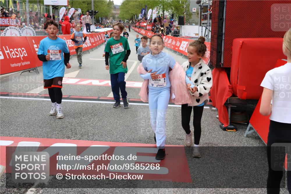 25.04.2026 - Das Zehntel Strokosch-Dieckow http://msf.ph/oto/9585268 25.04.2026 10:58:59 Ziel 5032, 5168, 5206, 5377, 5608, 5616, 5643, 5810, 6378, 6574, 6603, 6662, 6678, 6837, 6848, 6892, 6893, 6897, 7680, 7915, 8070, 5032, 5168, 5206, 5377, 5608, 5616, 5643, 5810, 6378, 6574, 6603, 6662, 6678, 6837, 6848, 6892, 6893, 6897, 7680, 7915, 8070 meine-sportfotos.de