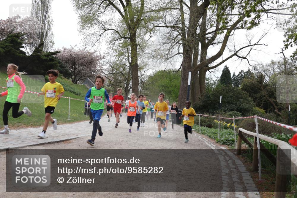 25.04.2026 - Das Zehntel Zöllner http://msf.ph/oto/9585282 25.04.2026 12:41:43 Laufen 10 meine-sportfotos.de