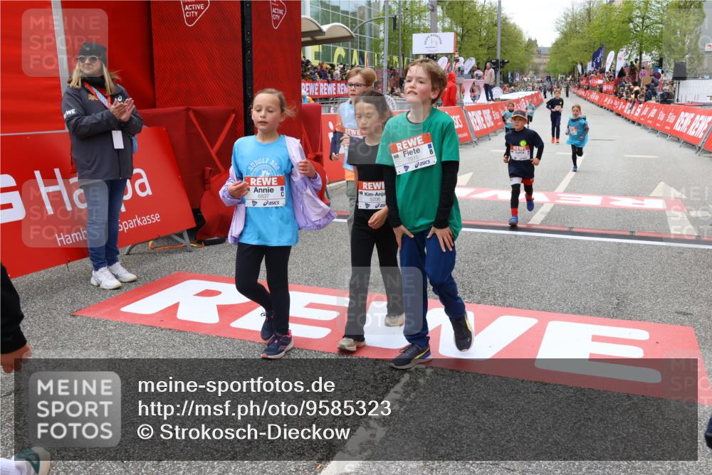 25.04.2026 - Das Zehntel Strokosch-Dieckow http://msf.ph/oto/9585323 25.04.2026 10:59:02 Ziel 5206, 5616, 5643, 6348, 6378, 6574, 6609, 6662, 6678, 6681, 6837, 6893, 6897, 7680, 7736, 7755, 7915, 5206, 5616, 5643, 6348, 6378, 6574, 6609, 6662, 6678, 6681, 6837, 6893, 6897, 7680, 7736, 7755, 7915 meine-sportfotos.de