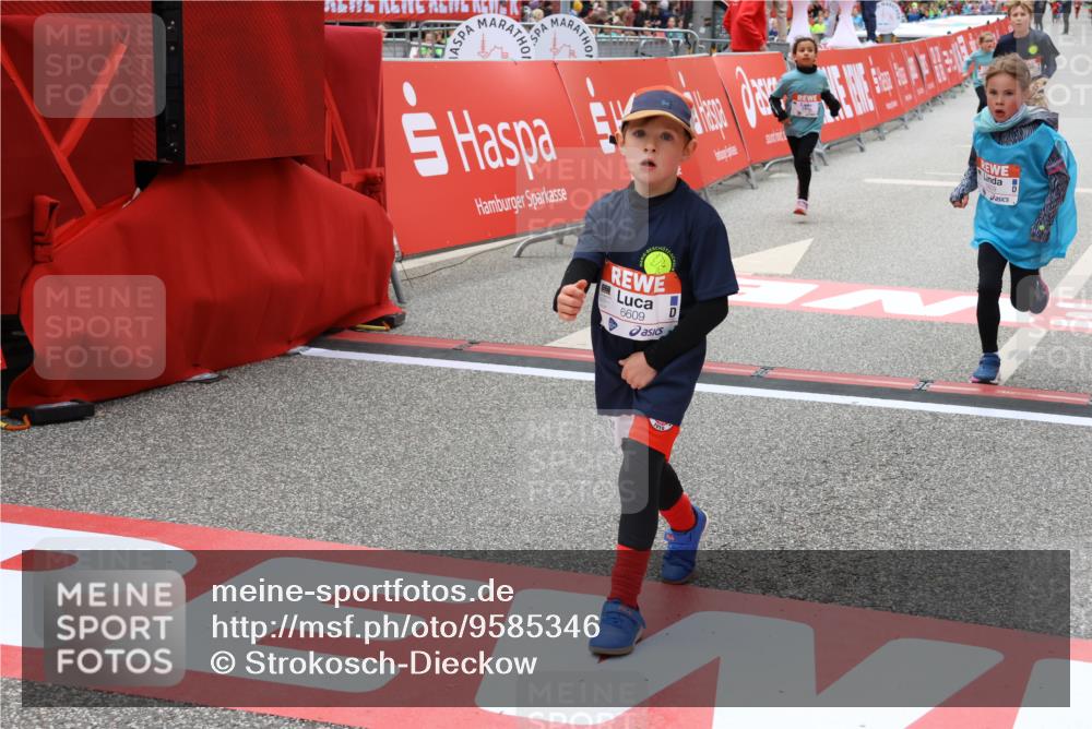 25.04.2026 - Das Zehntel Strokosch-Dieckow http://msf.ph/oto/9585346 25.04.2026 10:59:03 Ziel 5206, 5616, 5643, 6348, 6378, 6574, 6609, 6662, 6678, 6681, 6837, 6897, 7516, 7680, 7736, 7755, 7915, 5206, 5616, 5643, 6348, 6378, 6574, 6609, 6662, 6678, 6681, 6837, 6897, 7516, 7680, 7736, 7755, 7915 meine-sportfotos.de
