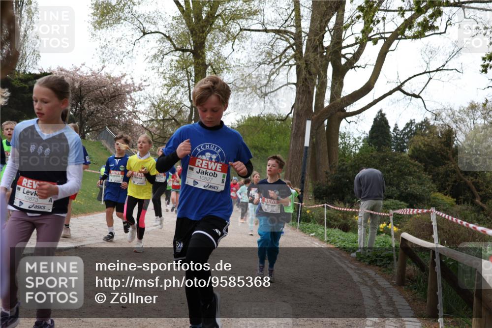 25.04.2026 - Das Zehntel Zöllner http://msf.ph/oto/9585368 25.04.2026 12:42:19 Laufen 10873, 10527 meine-sportfotos.de