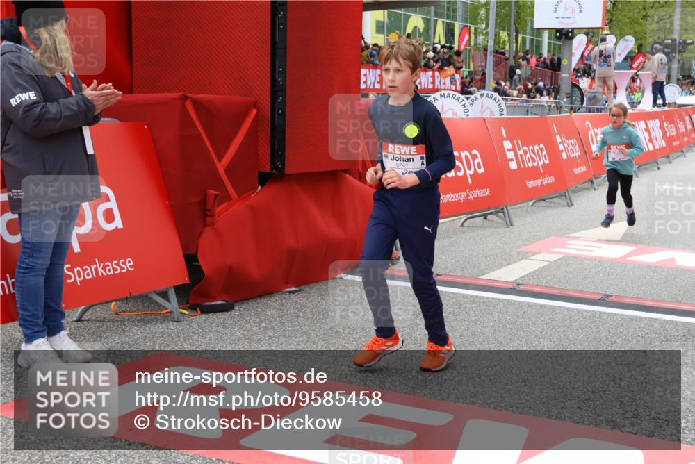 25.04.2026 - Das Zehntel Strokosch-Dieckow http://msf.ph/oto/9585458 25.04.2026 10:59:08 Ziel 5153, 5159, 5185, 5366, 5568, 5609, 6348, 6576, 6600, 6609, 6681, 6741, 6802, 7301, 7318, 7414, 7417, 7516, 7565, 7673, 7677, 7736, 7755, 5153, 5159, 5185, 5366, 5568, 5609, 6348, 6576, 6600, 6609, 6681, 6741, 6802, 7301, 7318, 7414, 7417, 7516, 7565, 7673, 7677, 7736, 7755 meine-sportfotos.de