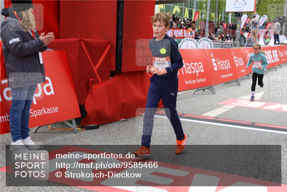 25.04.2026 - Das Zehntel Strokosch-Dieckow http://msf.ph/oto/9585466 25.04.2026 10:59:08 Ziel 5153, 5159, 5185, 5366, 5568, 5609, 6348, 6576, 6600, 6609, 6681, 6741, 6802, 7301, 7318, 7414, 7417, 7516, 7565, 7673, 7677, 7736, 7755, 5153, 5159, 5185, 5366, 5568, 5609, 6348, 6576, 6600, 6609, 6681, 6741, 6802, 7301, 7318, 7414, 7417, 7516, 7565, 7673, 7677, 7736, 7755 meine-sportfotos.de