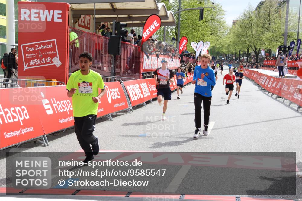 25.04.2026 - Das Zehntel Strokosch-Dieckow http://msf.ph/oto/9585547 25.04.2026 14:47:02 Ziel 15799, 16376, 17679, 18228, 18242, 18303, 15799, 16376, 17679, 18228, 18242, 18303 meine-sportfotos.de