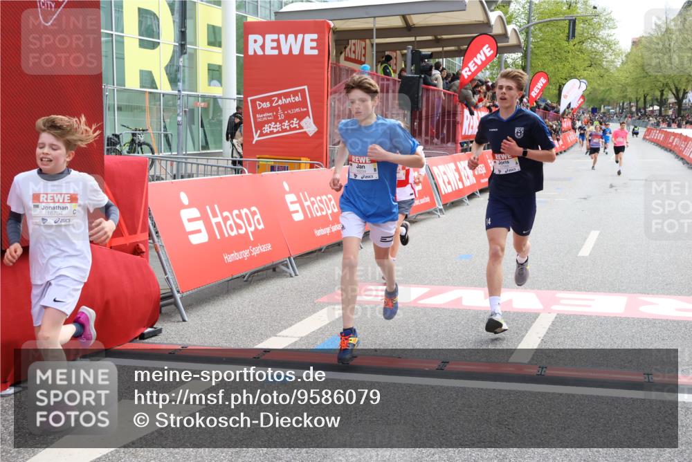 25.04.2026 - Das Zehntel Strokosch-Dieckow http://msf.ph/oto/9586079 25.04.2026 14:47:26 Ziel 16234, 16704, 16713, 17068, 18296, 18302, 16234, 16704, 16713, 17068, 18296, 18302 meine-sportfotos.de