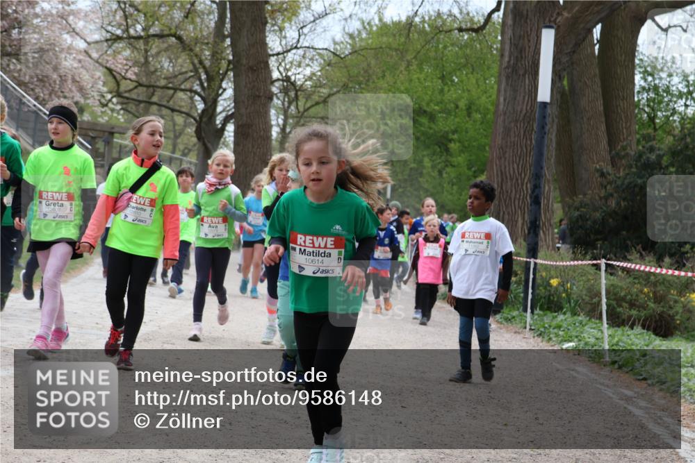 25.04.2026 - Das Zehntel Zöllner http://msf.ph/oto/9586148 25.04.2026 12:48:11 Laufen 12602, 12610, 10614, 11362 meine-sportfotos.de