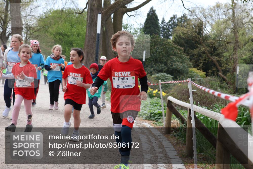 25.04.2026 - Das Zehntel Zöllner http://msf.ph/oto/9586172 25.04.2026 12:48:25 Laufen 4, 10905, 10900, 10907 meine-sportfotos.de
