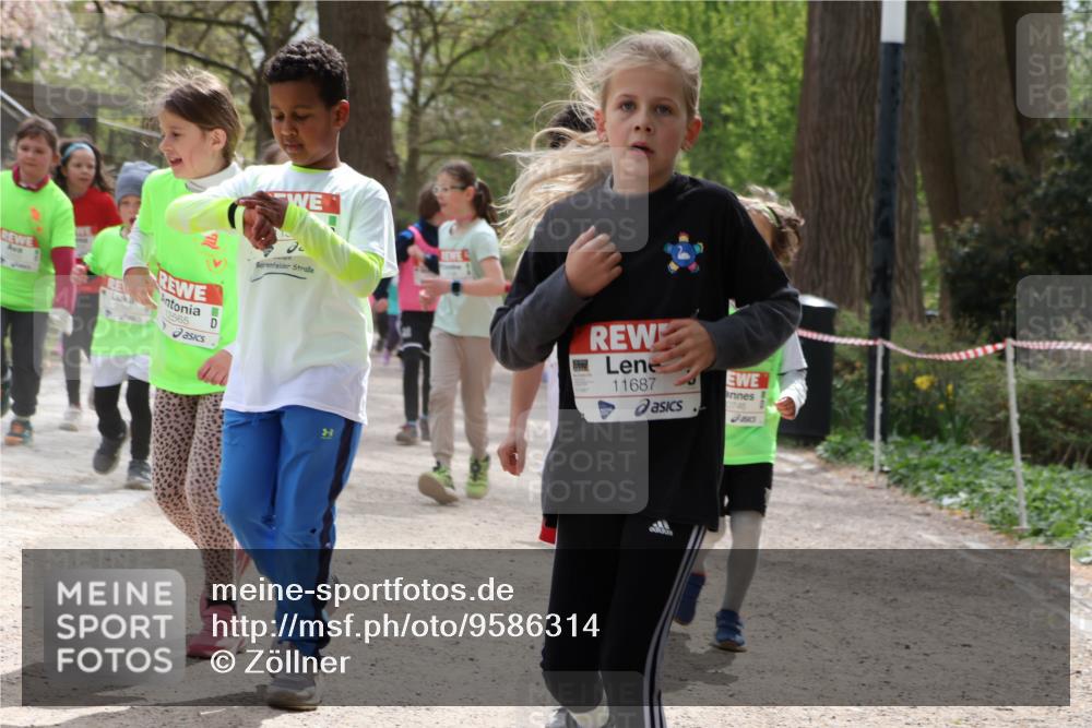 25.04.2026 - Das Zehntel Zöllner http://msf.ph/oto/9586314 25.04.2026 12:50:02 Laufen 2565, 3, 11687, 0746 meine-sportfotos.de