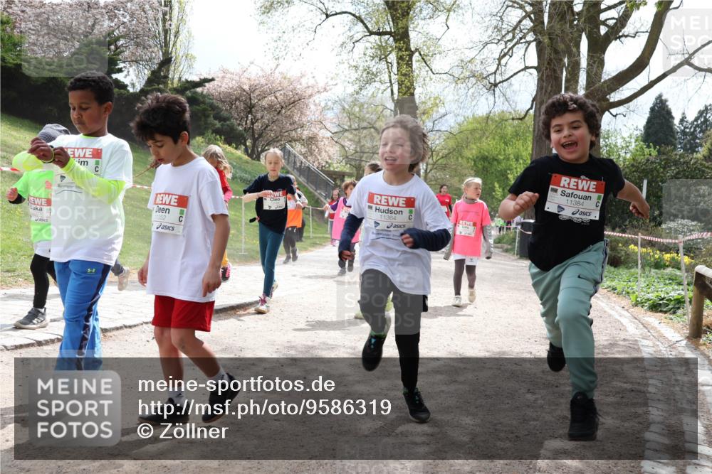 25.04.2026 - Das Zehntel Zöllner http://msf.ph/oto/9586319 25.04.2026 12:50:06 Laufen 11352, 11364, 11384 meine-sportfotos.de