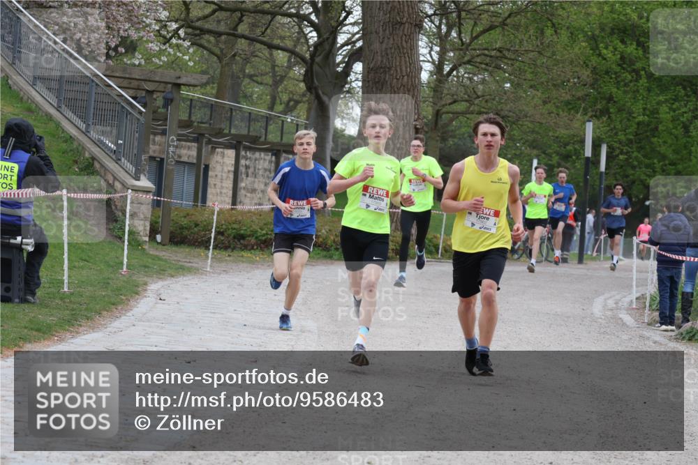 25.04.2026 - Das Zehntel Zöllner http://msf.ph/oto/9586483 25.04.2026 14:36:52 Laufen 17959 meine-sportfotos.de