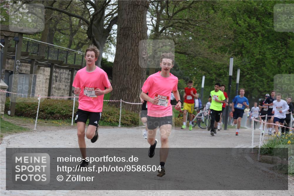 25.04.2026 - Das Zehntel Zöllner http://msf.ph/oto/9586504 25.04.2026 14:37:11 Laufen 17022 meine-sportfotos.de