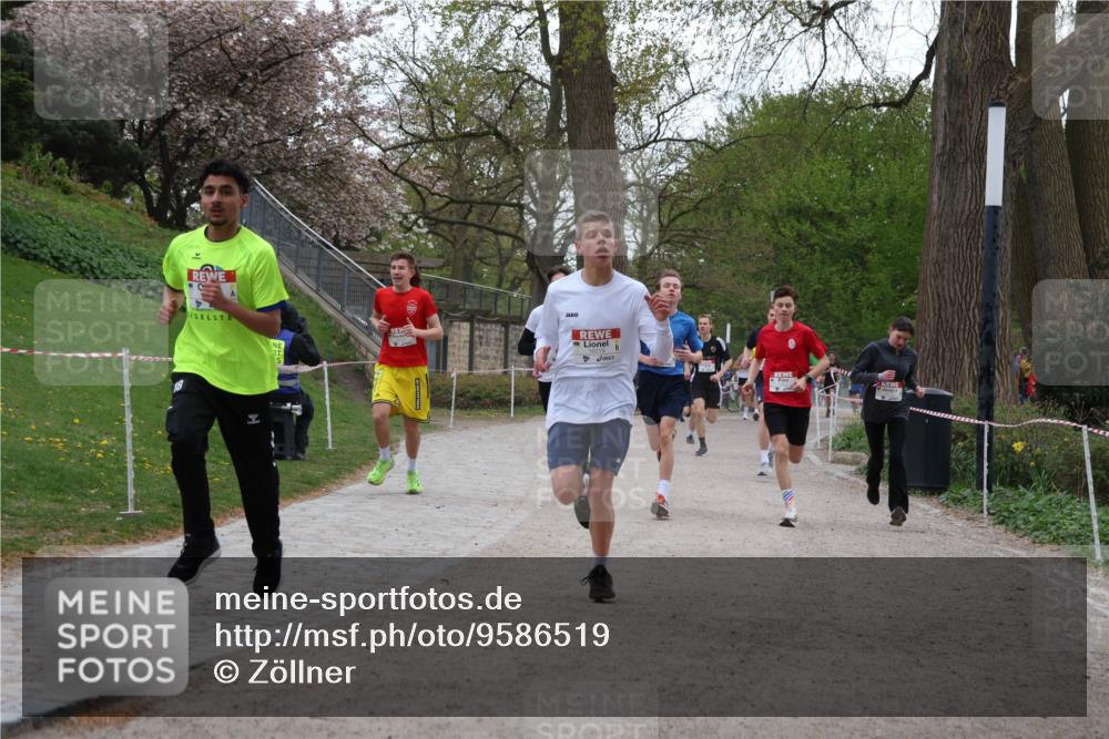 25.04.2026 - Das Zehntel Zöllner http://msf.ph/oto/9586519 25.04.2026 14:37:19 Laufen 18, 2 meine-sportfotos.de