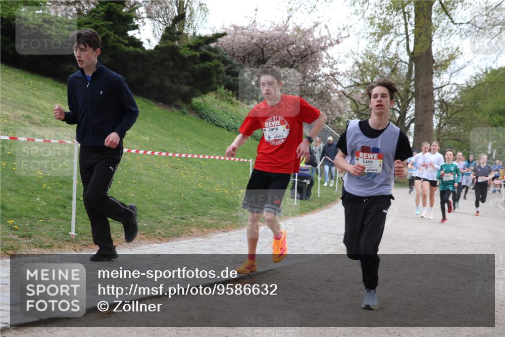 25.04.2026 - Das Zehntel Zöllner http://msf.ph/oto/9586632 25.04.2026 14:38:49 Laufen 18802 meine-sportfotos.de