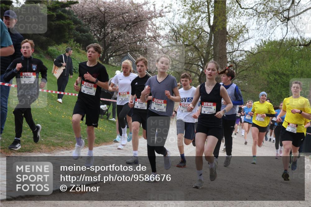 25.04.2026 - Das Zehntel Zöllner http://msf.ph/oto/9586676 25.04.2026 14:39:17 Laufen 17889, 18239 meine-sportfotos.de