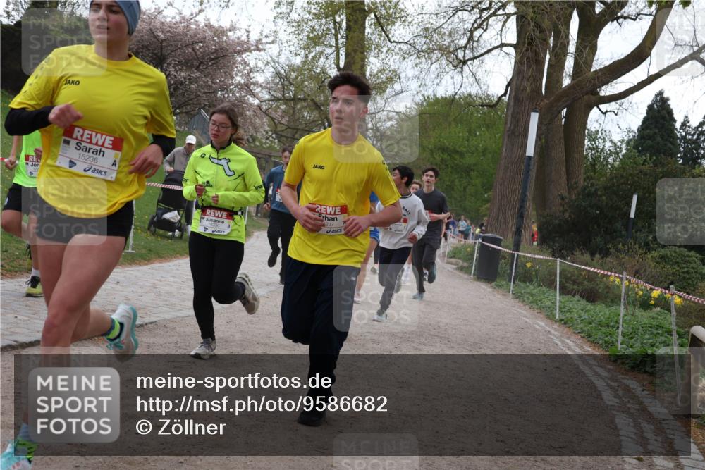 25.04.2026 - Das Zehntel Zöllner http://msf.ph/oto/9586682 25.04.2026 14:39:21 Laufen 15236, 5237 meine-sportfotos.de