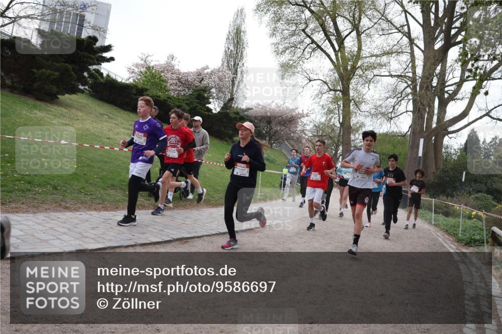 25.04.2026 - Das Zehntel Zöllner http://msf.ph/oto/9586697 25.04.2026 14:39:29 Laufen 30 meine-sportfotos.de