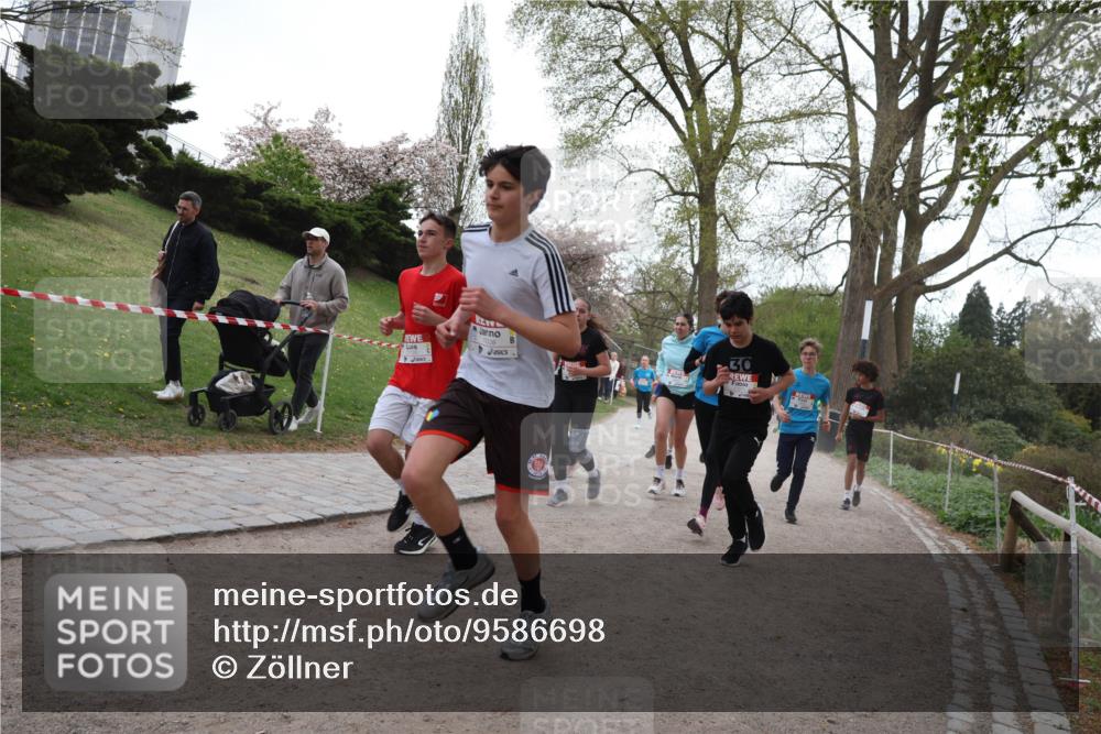 25.04.2026 - Das Zehntel Zöllner http://msf.ph/oto/9586698 25.04.2026 14:39:30 Laufen 30 meine-sportfotos.de