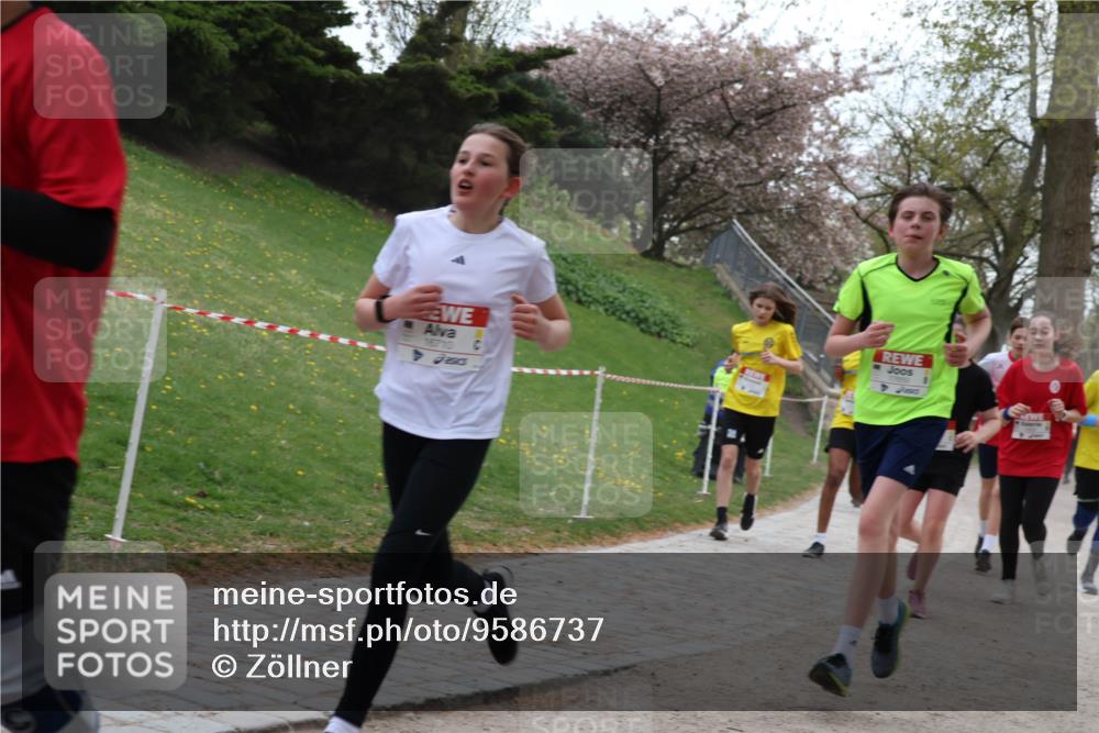 25.04.2026 - Das Zehntel Zöllner http://msf.ph/oto/9586737 25.04.2026 14:39:54 Laufen 116710 meine-sportfotos.de
