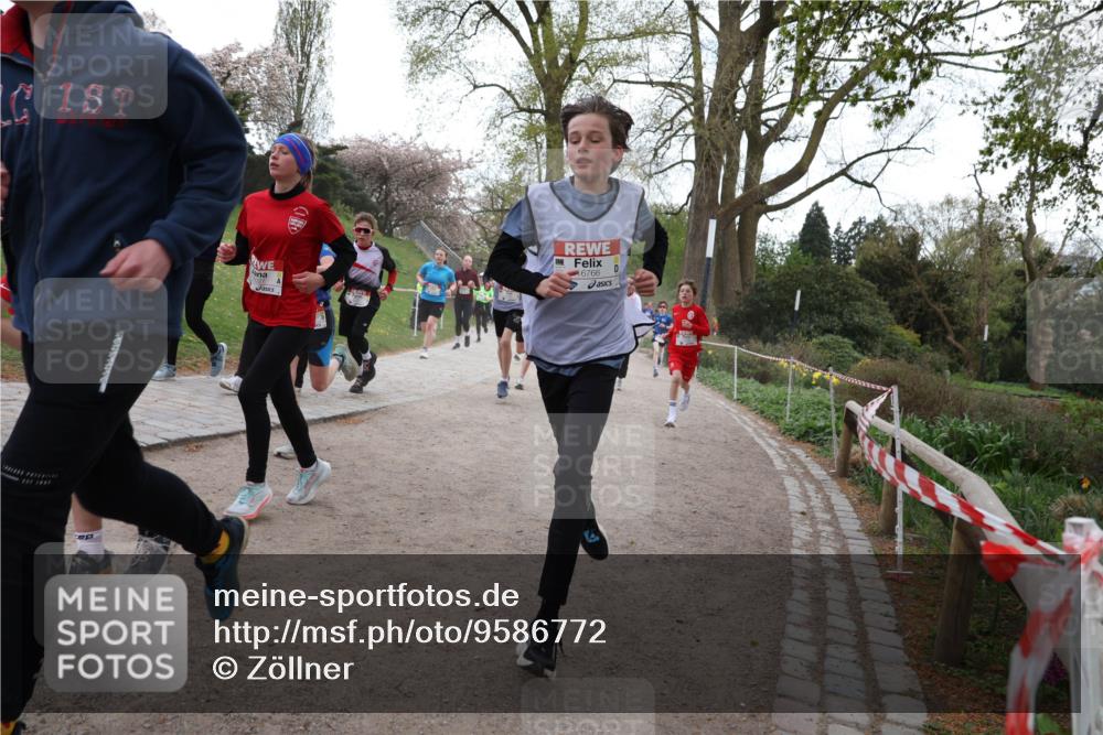 25.04.2026 - Das Zehntel Zöllner http://msf.ph/oto/9586772 25.04.2026 14:40:17 Laufen 6766 meine-sportfotos.de