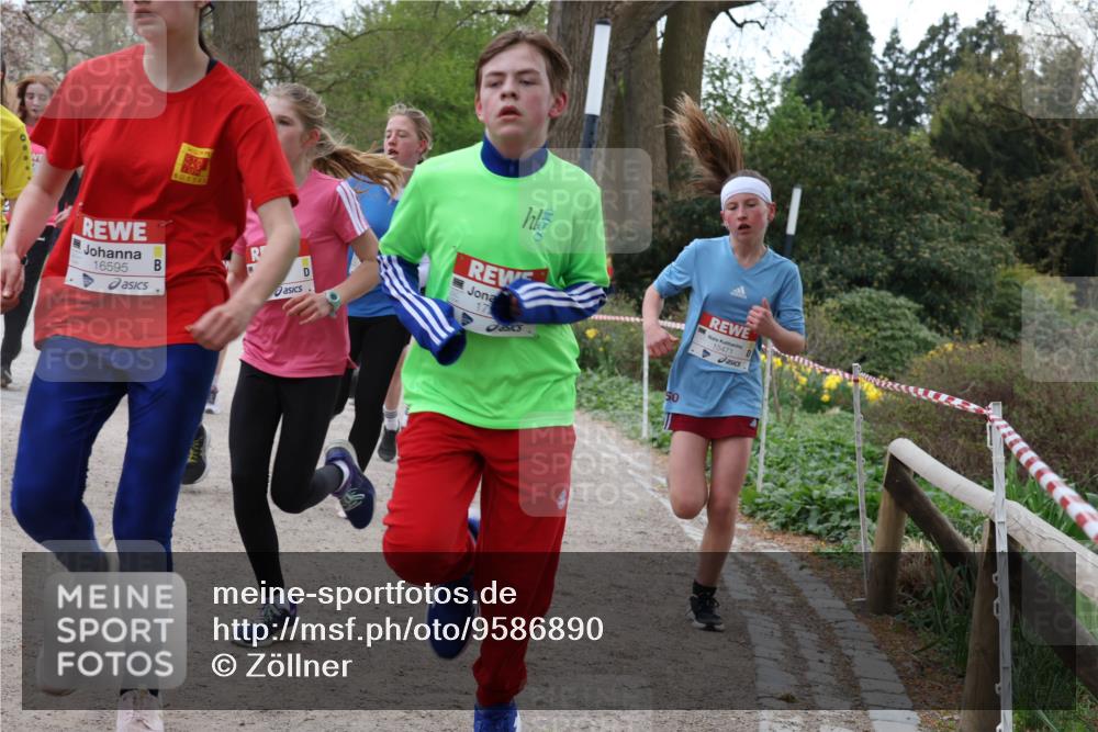 25.04.2026 - Das Zehntel Zöllner http://msf.ph/oto/9586890 25.04.2026 14:41:23 Laufen 16595, 17, 15471, 50 meine-sportfotos.de