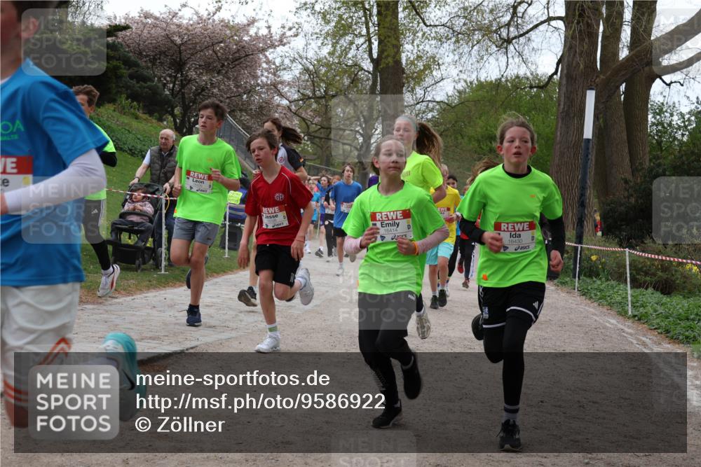25.04.2026 - Das Zehntel Zöllner http://msf.ph/oto/9586922 25.04.2026 14:41:38 Laufen 16414, 16430 meine-sportfotos.de
