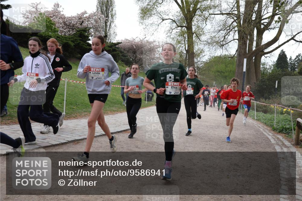 25.04.2026 - Das Zehntel Zöllner http://msf.ph/oto/9586941 25.04.2026 14:41:45 Laufen 16218, 16113 meine-sportfotos.de