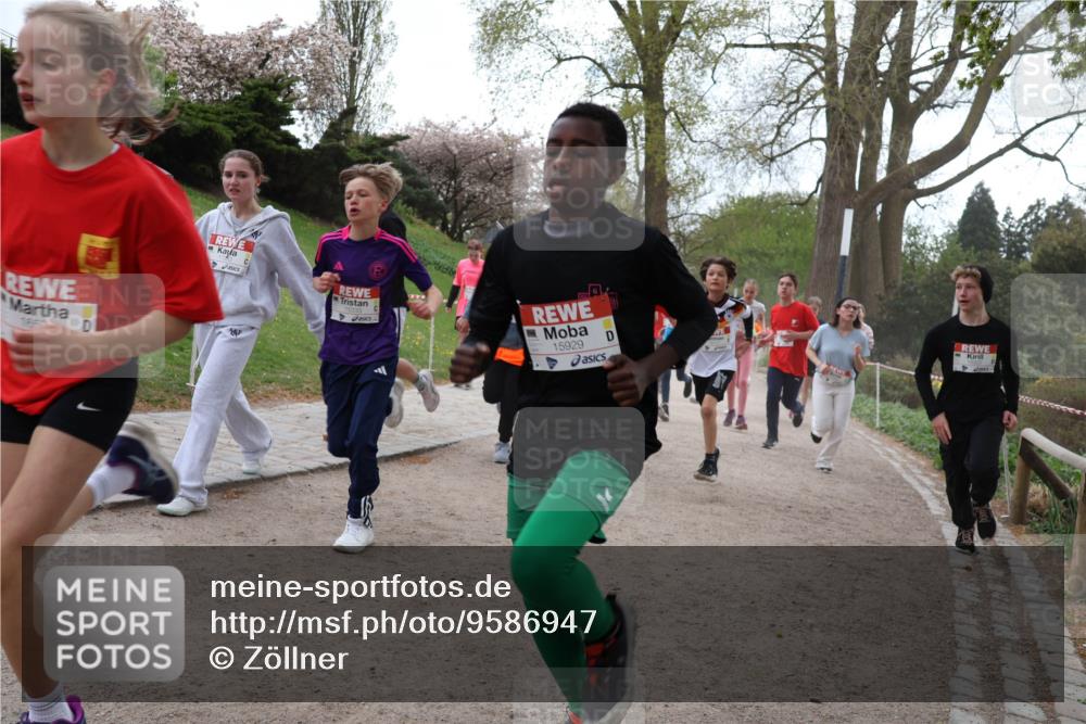 25.04.2026 - Das Zehntel Zöllner http://msf.ph/oto/9586947 25.04.2026 14:41:49 Laufen 15929 meine-sportfotos.de