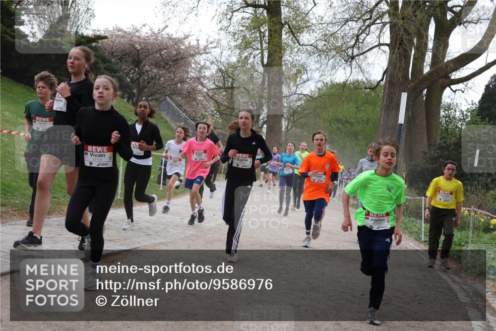 25.04.2026 - Das Zehntel Zöllner http://msf.ph/oto/9586976 25.04.2026 14:42:04 Laufen 15726, 17245 meine-sportfotos.de
