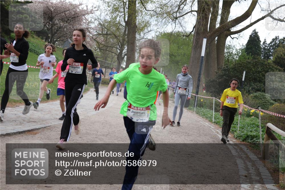 25.04.2026 - Das Zehntel Zöllner http://msf.ph/oto/9586979 25.04.2026 14:42:05 Laufen 16352, 417245 meine-sportfotos.de