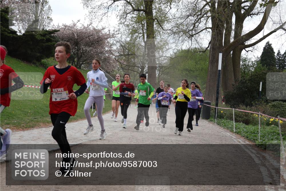 25.04.2026 - Das Zehntel Zöllner http://msf.ph/oto/9587003 25.04.2026 14:42:16 Laufen 18023 meine-sportfotos.de