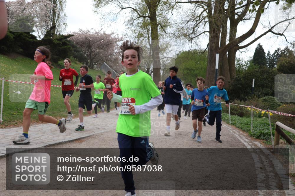 25.04.2026 - Das Zehntel Zöllner http://msf.ph/oto/9587038 25.04.2026 14:42:30 Laufen 16440 meine-sportfotos.de
