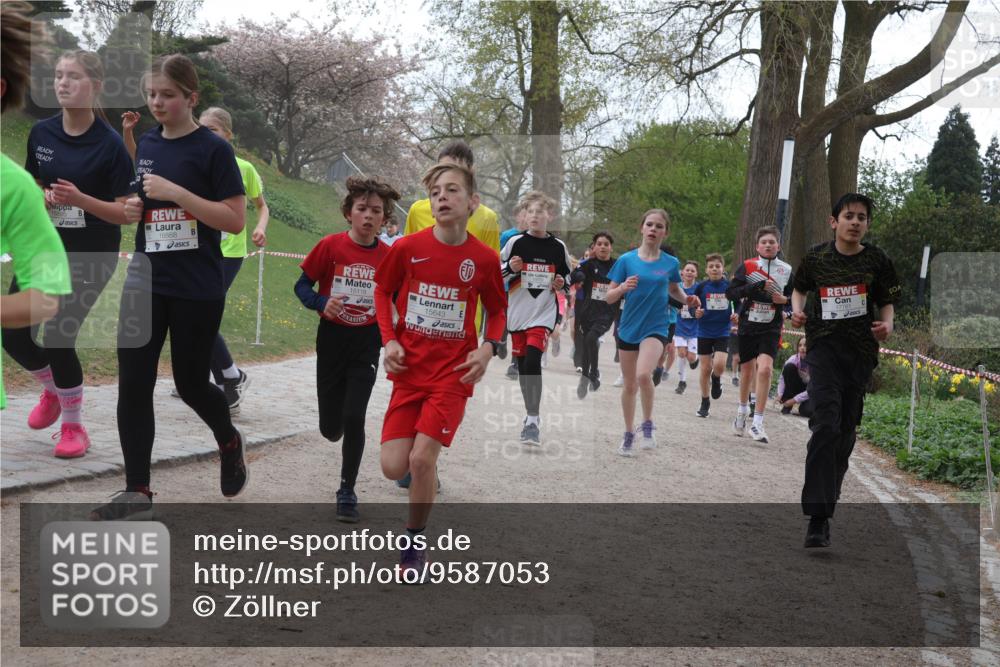 25.04.2026 - Das Zehntel Zöllner http://msf.ph/oto/9587053 25.04.2026 14:42:37 Laufen 16888, 15118, 15643 meine-sportfotos.de