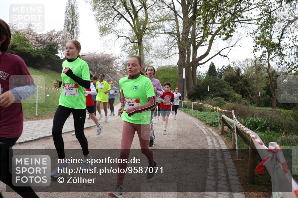 25.04.2026 - Das Zehntel Zöllner http://msf.ph/oto/9587071 25.04.2026 14:42:45 Laufen 17256 meine-sportfotos.de